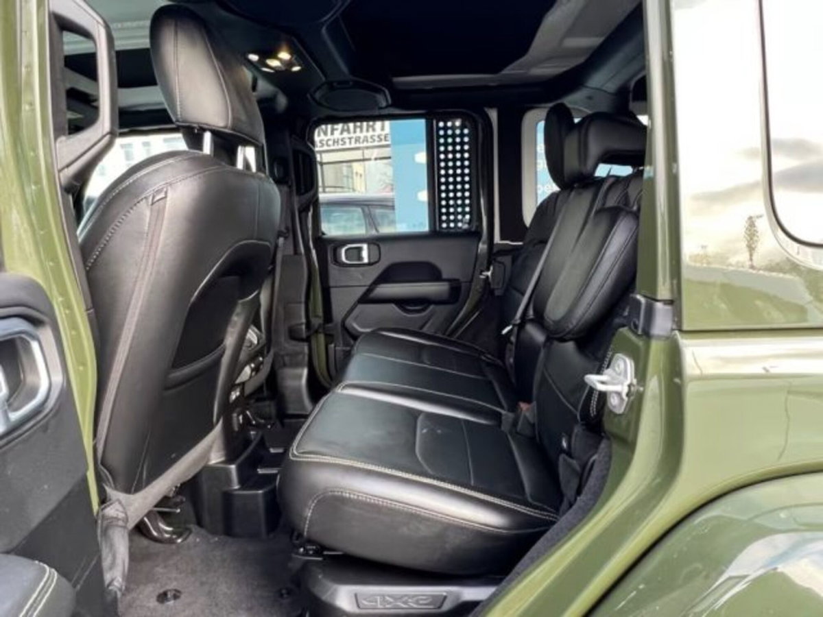 Jeep Wrangler Unlimited 2.0 PHEV ATX 4xe 80th Anniversary (15)