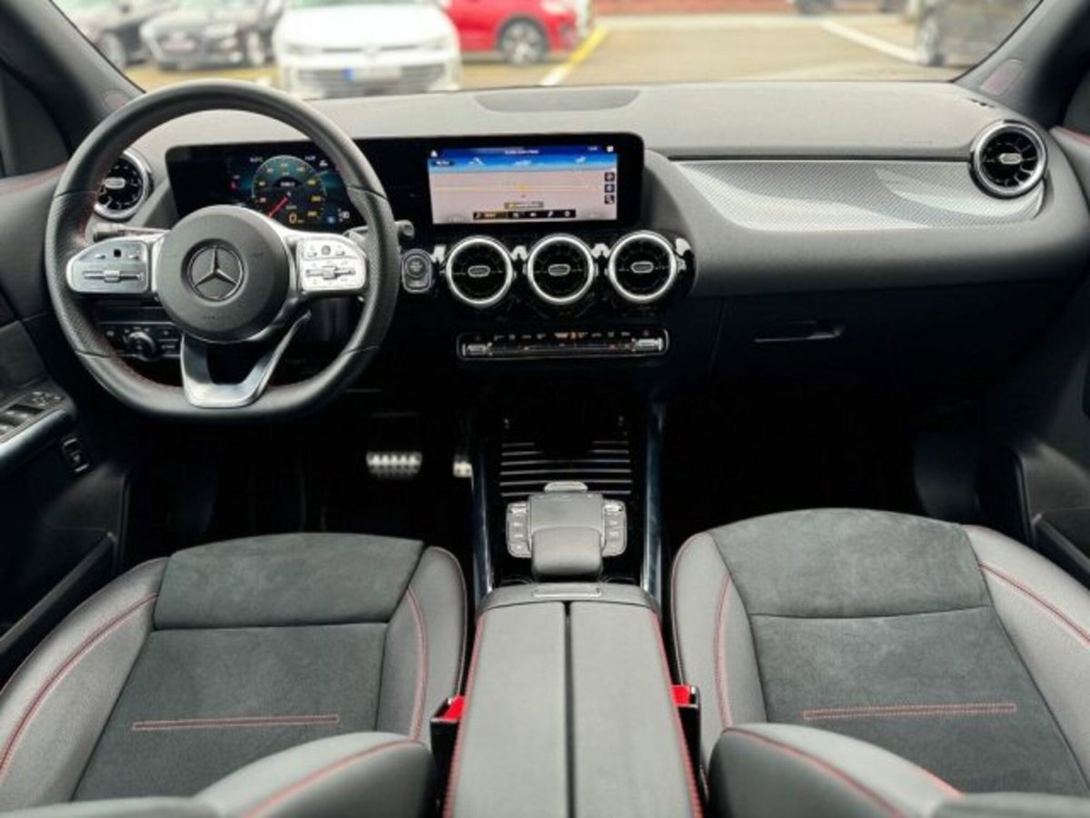 Mercedes-Benz GLA SUV 200 d AMG Line Premium Plus 4matic auto (12)