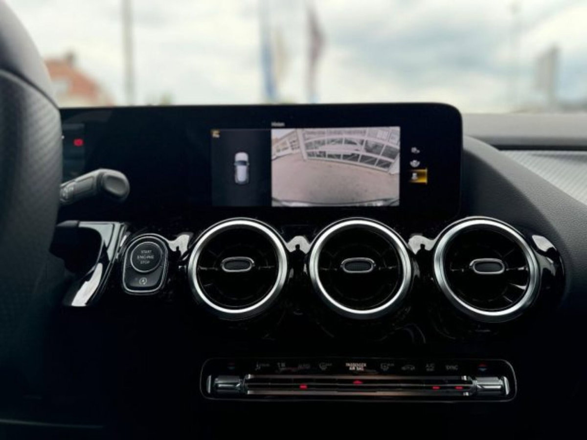Mercedes-Benz GLA SUV 200 d AMG Line Premium Plus 4matic auto (14)