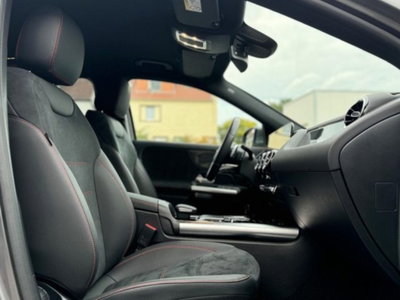 Mercedes-Benz GLA SUV 200 d AMG Line Premium Plus 4matic auto (17)