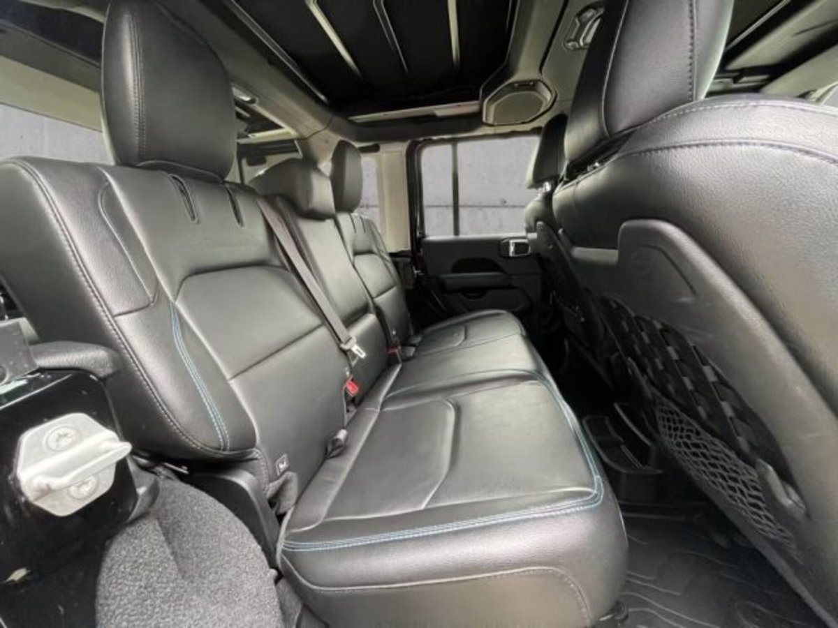 Jeep Wrangler Unlimited 2.0 atx phev Rubicon 4xe auto (19)