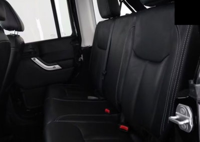 Jeep Wrangler Unlimited 3.6 V6 Sahara Auto (11)