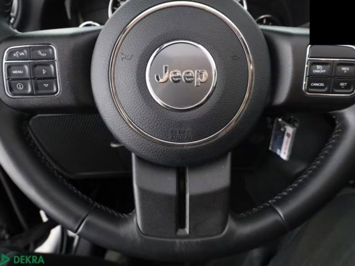 Jeep Wrangler Unlimited 3.6 V6 Sahara Auto (15)