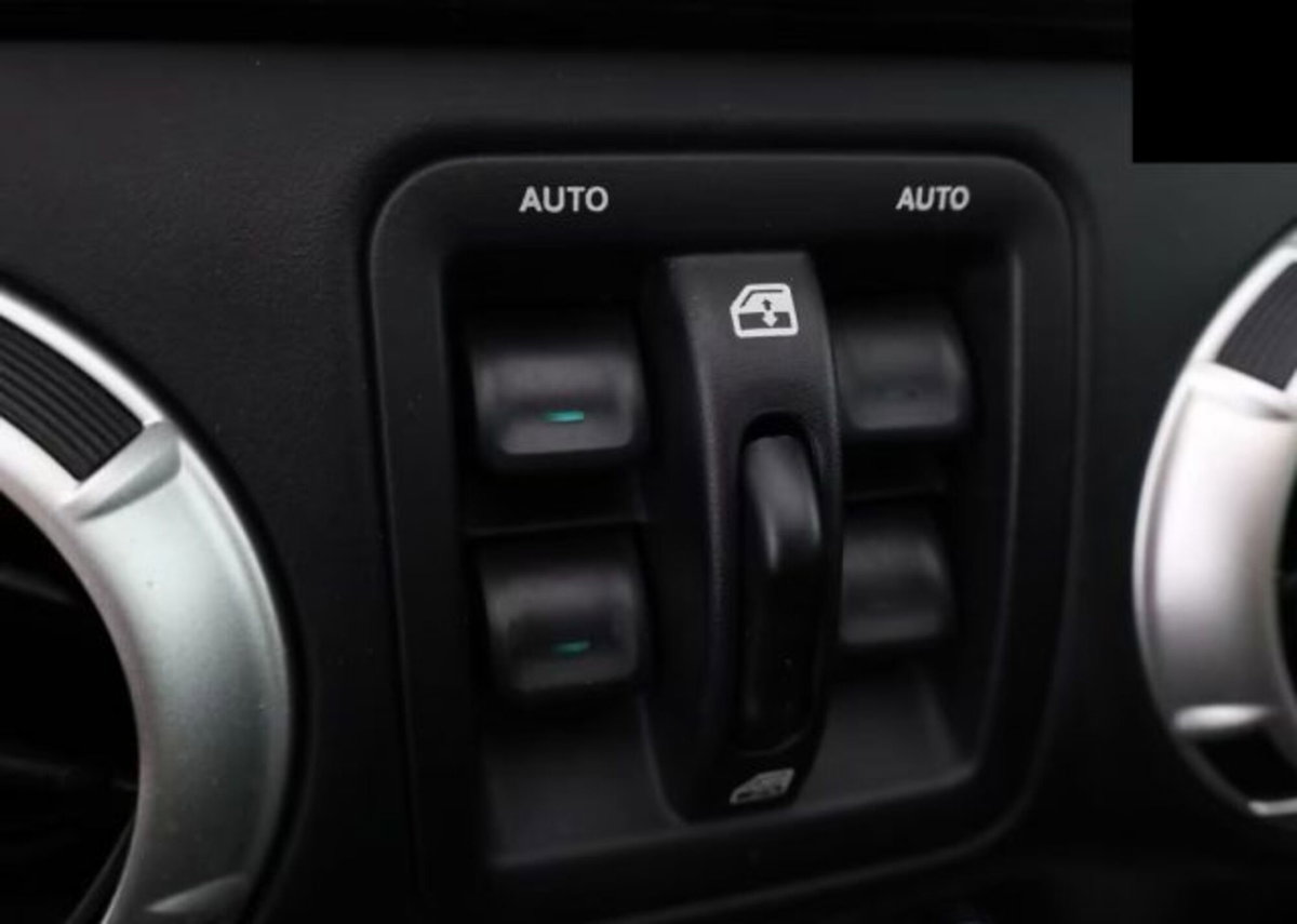 Jeep Wrangler Unlimited 3.6 V6 Sahara Auto (19)