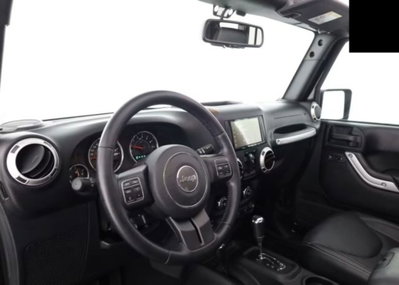 Jeep Wrangler Unlimited 3.6 V6 Sahara Auto (9)