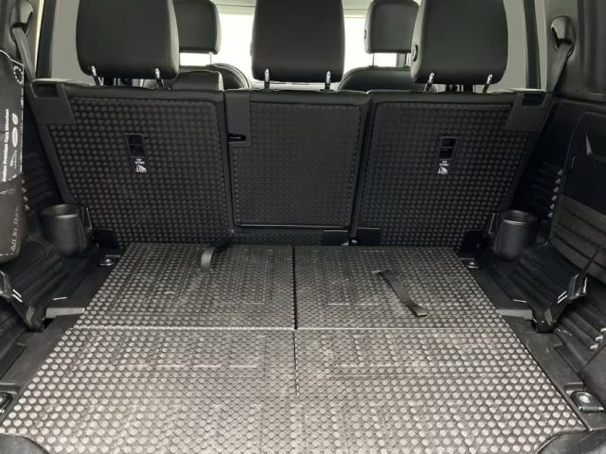 Land Rover Defender 110 3.0d mhev X-Dynamic SE awd 200cv auto 7p.ti (16)