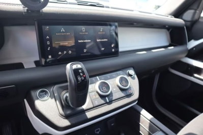 Land Rover Defender 110 3.0d mhev X-Dynamic SE awd 200cv auto 7p.ti (11)