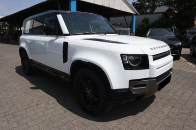 Land Rover Defender 110 3.0d mhev X-Dynamic SE awd 200cv auto 7p.ti (3)