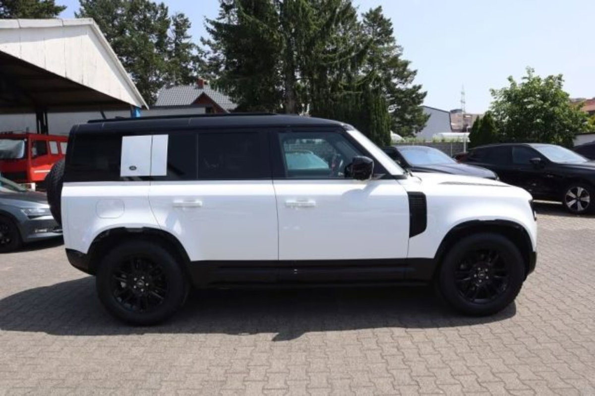 Land Rover Defender 110 3.0d mhev X-Dynamic SE awd 200cv auto 7p.ti (4)