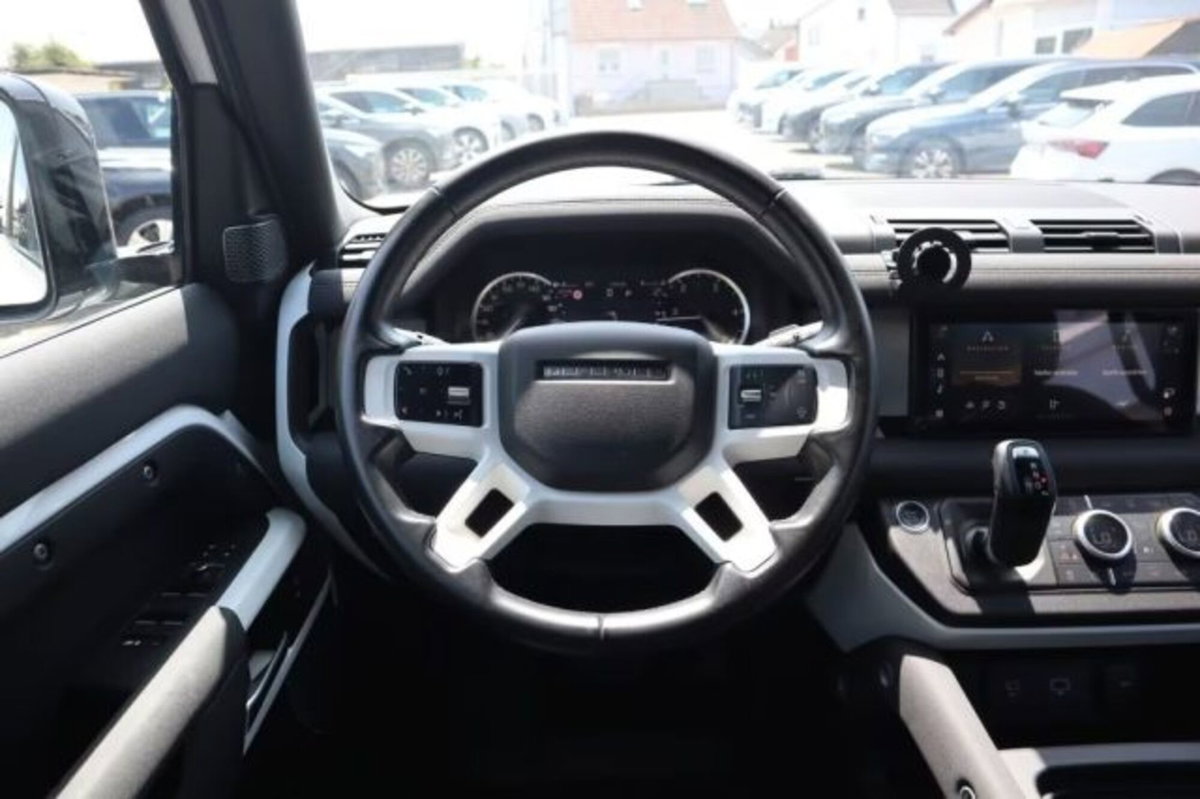 Land Rover Defender 110 3.0d mhev X-Dynamic SE awd 200cv auto 7p.ti (9)