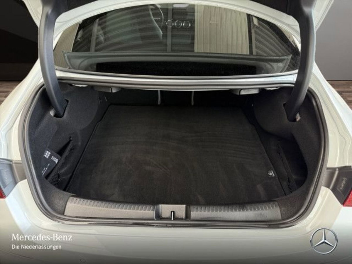Mercedes-Benz CLA 180 d Premium (15)