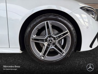 Mercedes-Benz CLA 180 d Premium (4)