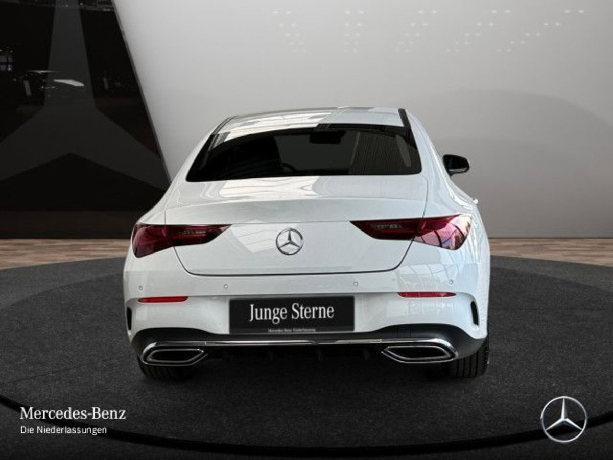 Mercedes-Benz CLA 180 d Premium (6)