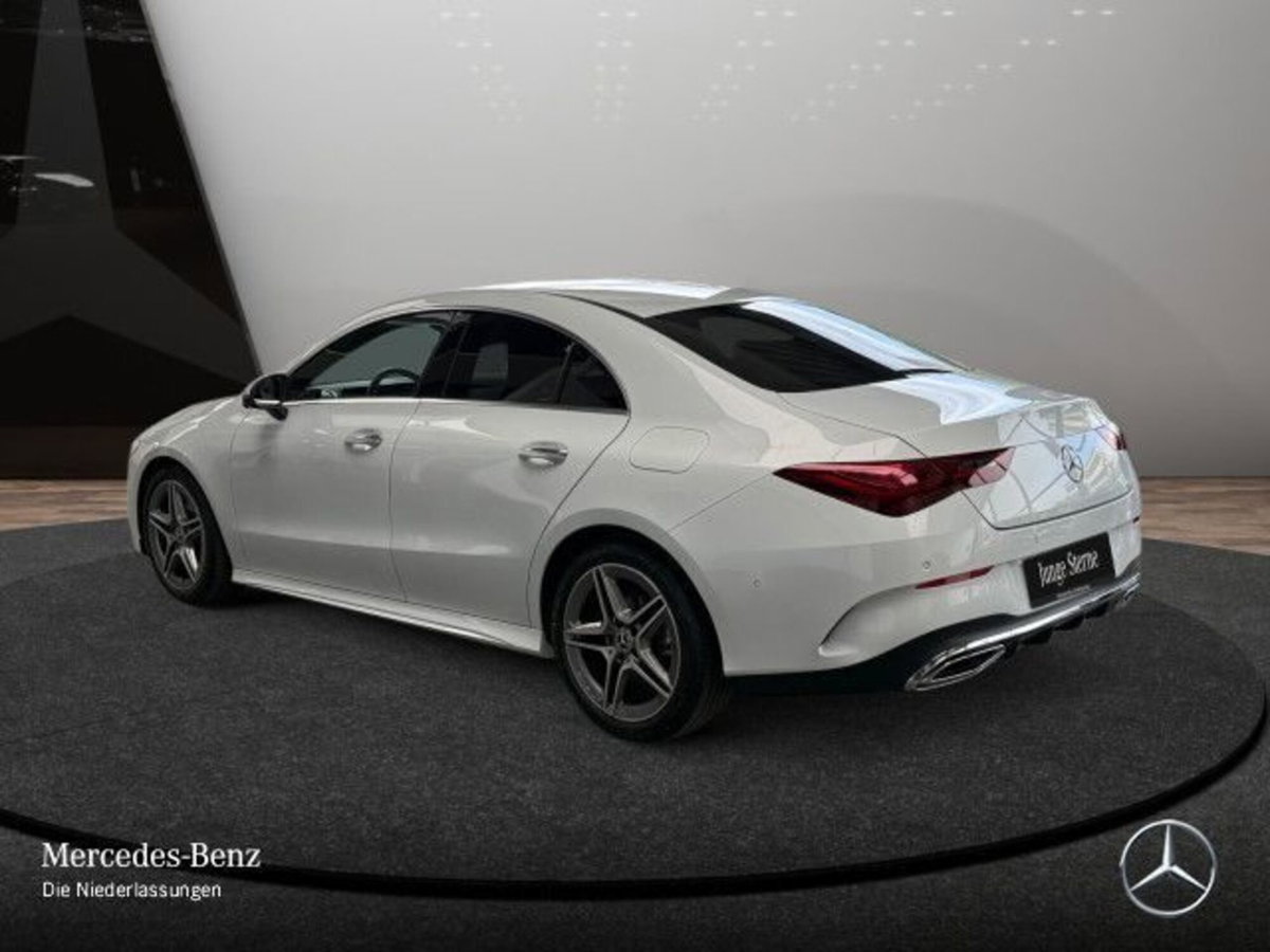 Mercedes-Benz CLA 180 d Premium (7)