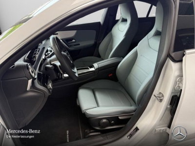 Mercedes-Benz CLA 180 d Premium (8)