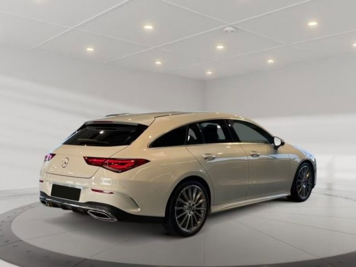 Mercedes-Benz CLA Shooting Brake 200 d AMG Line Premium Plus auto (2)