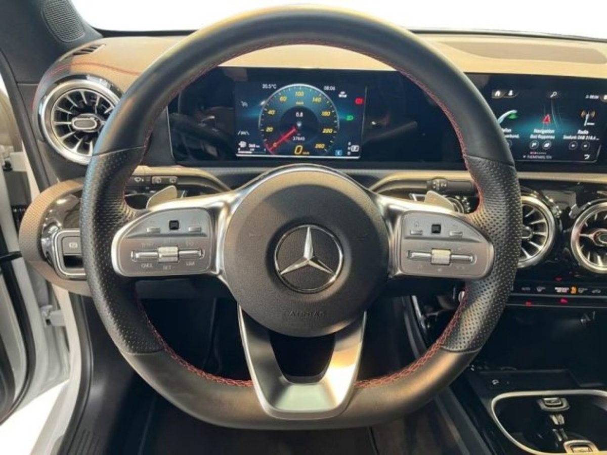 Mercedes-Benz CLA Shooting Brake 200 d AMG Line Premium Plus auto (6)