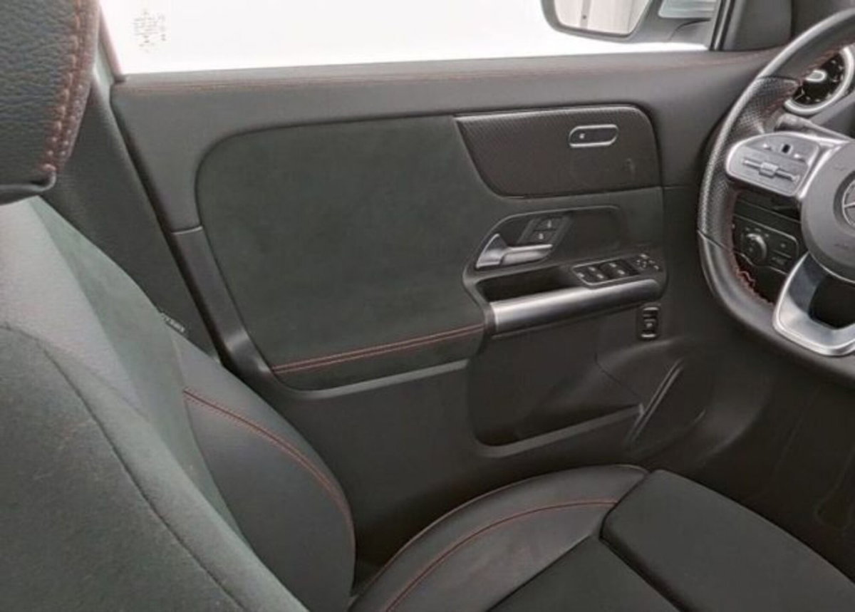 Mercedes-Benz GLA SUV 200 Automatic Premium (10)