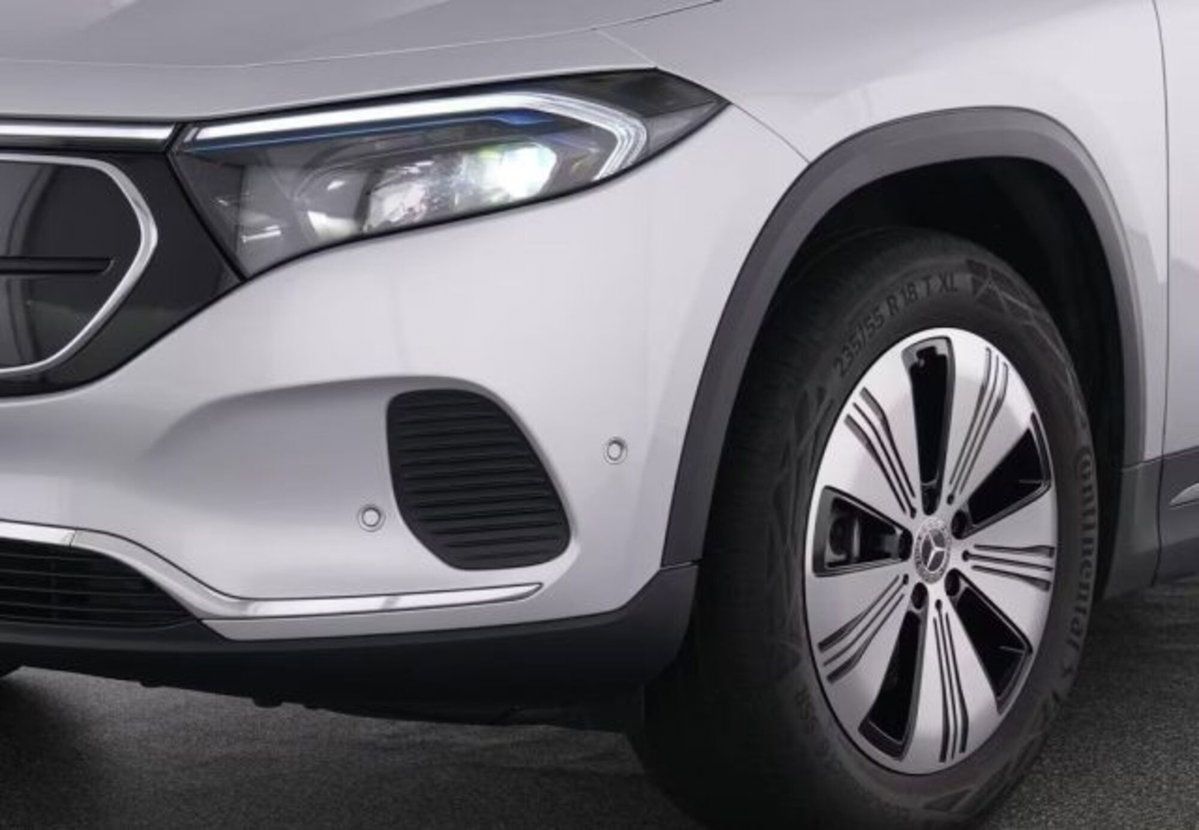 Mercedes-Benz EQA 250 Sport Plus (8)