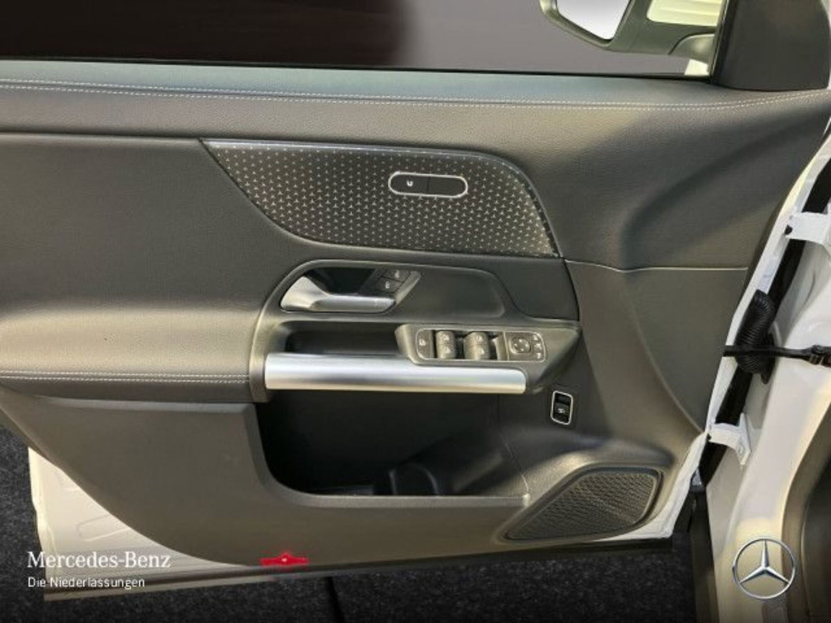 Mercedes-Benz EQA 250 Sport Plus (13)