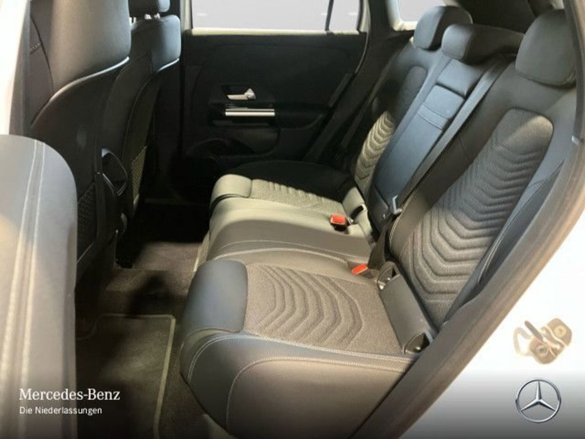 Mercedes-Benz EQA 250 Sport Plus (14)
