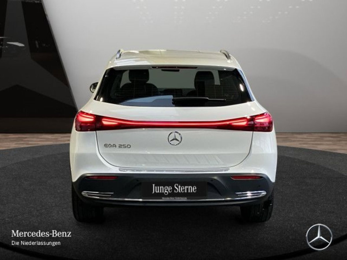 Mercedes-Benz EQA 250 Sport Plus (5)