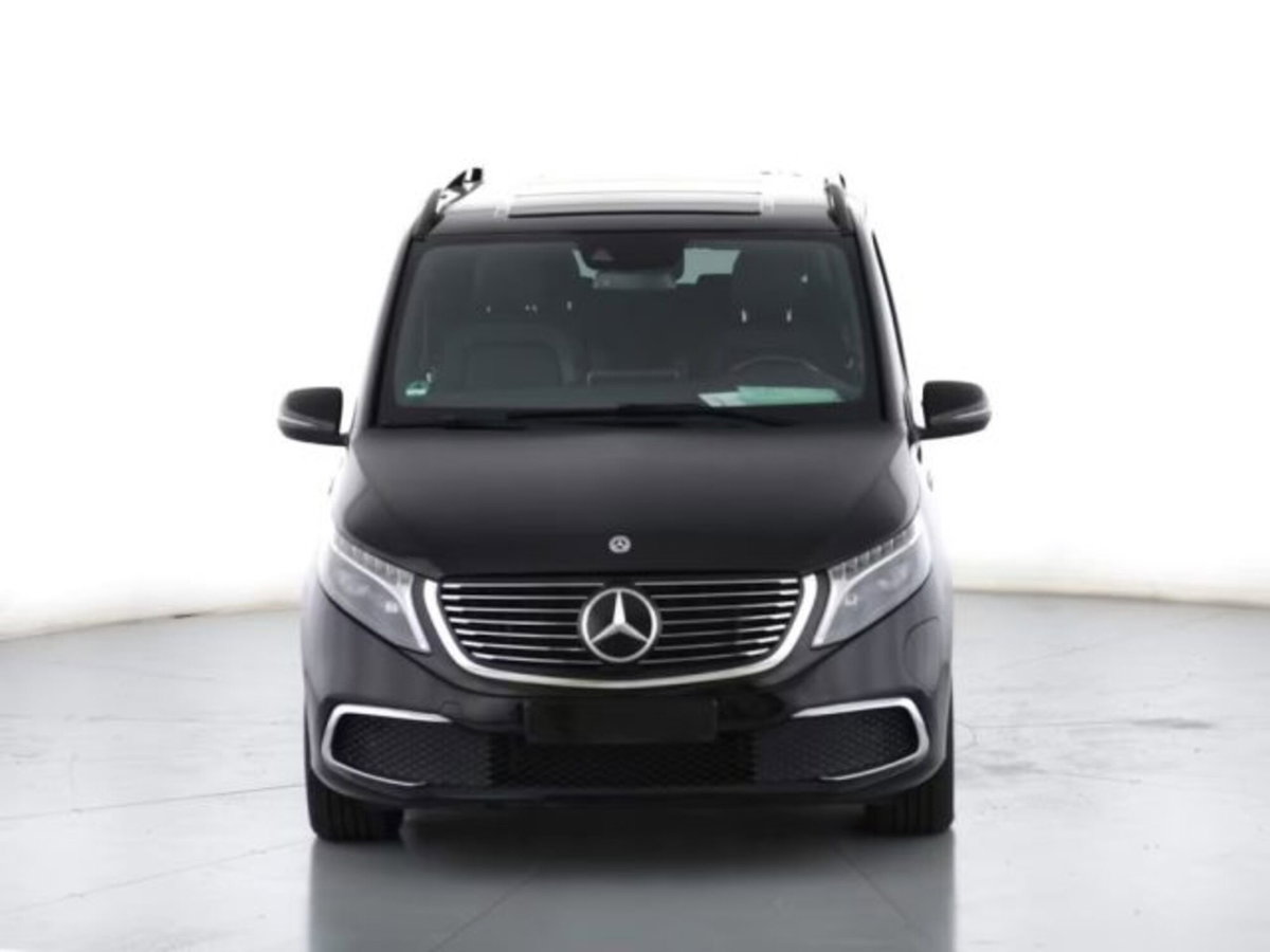Mercedes-Benz EQV 300 Long (2)