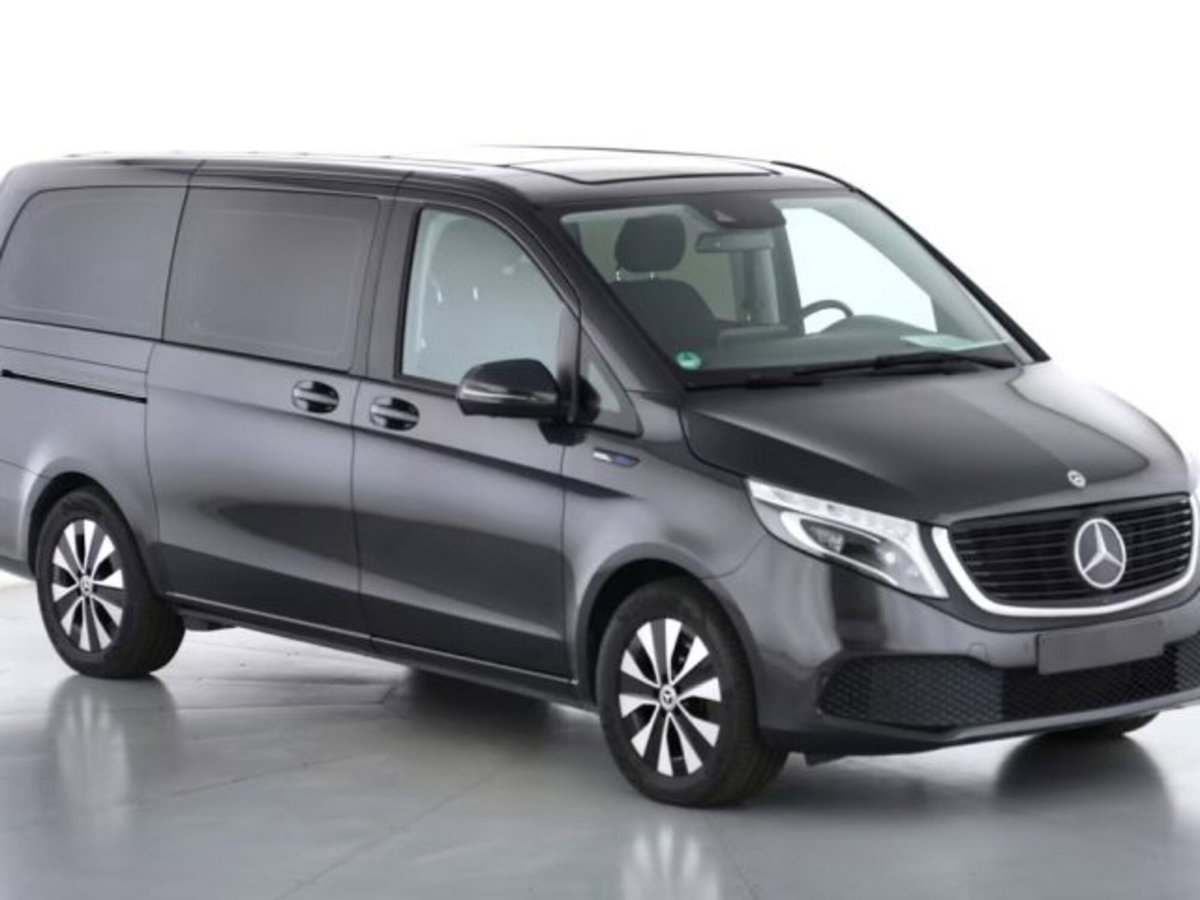 Mercedes-Benz EQV 300 Long (3)