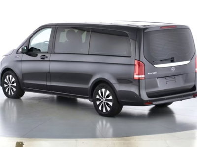 Mercedes-Benz EQV 300 Long (5)