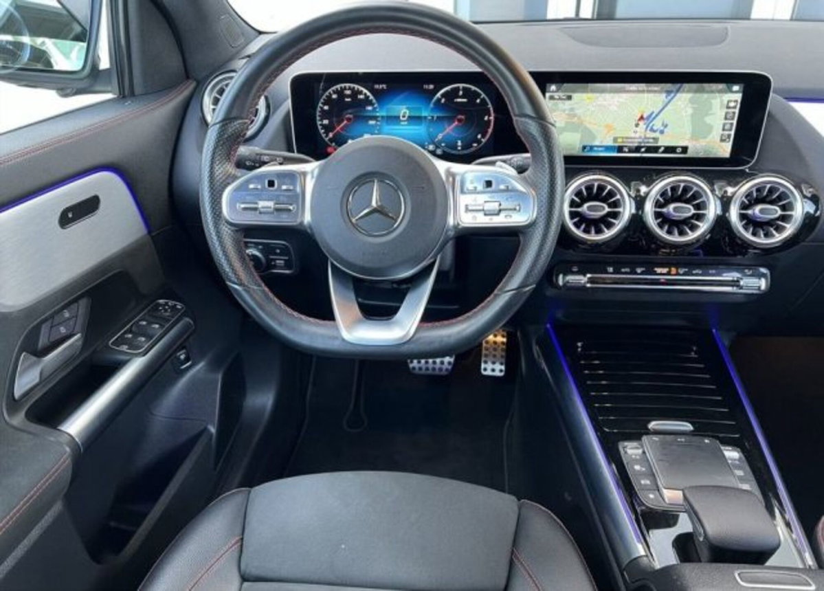 Mercedes-Benz GLA SUV 220 d Automatic 4Matic Premium (12)