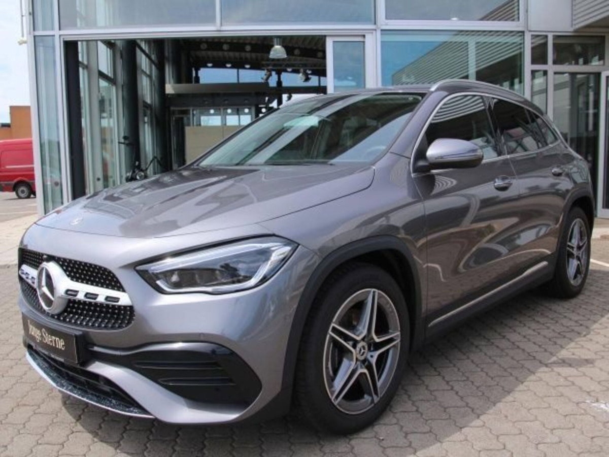 Mercedes-Benz GLA SUV 220 d AMG Line Premium Plus 4matic auto