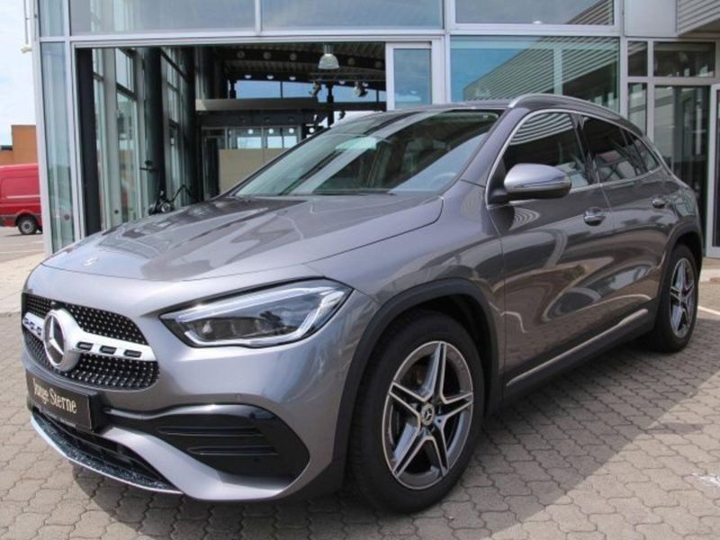 Mercedes-Benz GLA SUV 220 d AMG Line Premium Plus 4matic auto