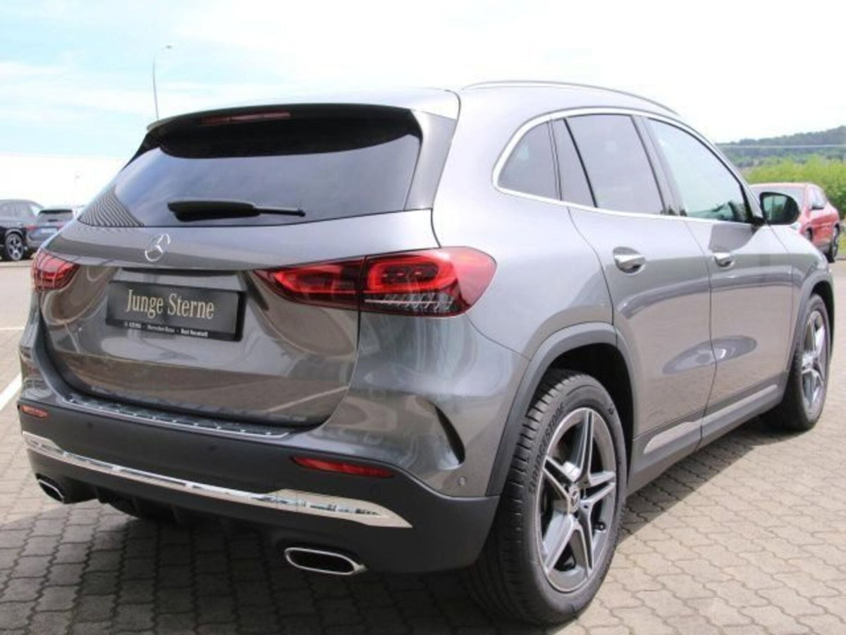 Mercedes-Benz GLA SUV 220 d AMG Line Premium Plus 4matic auto (5)
