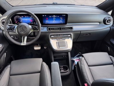 Mercedes-Benz Classe V Long 300 d Exclusive auto (11)