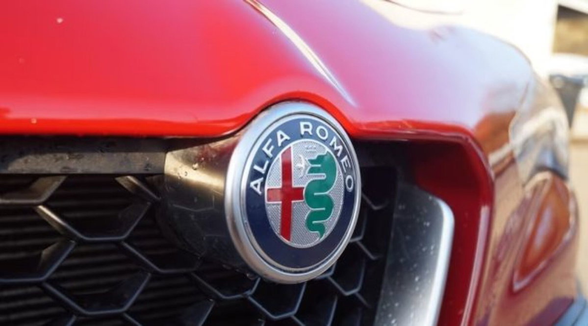 Alfa Romeo Stelvio Stelvio 2.0 Turbo 200 CV AT8 Q4 Super Business (14)