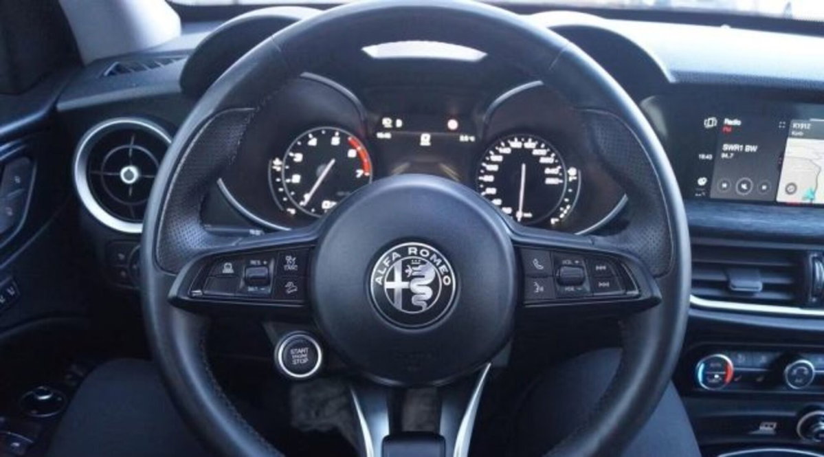 Alfa Romeo Stelvio Stelvio 2.0 Turbo 200 CV AT8 Q4 Super Business (20)