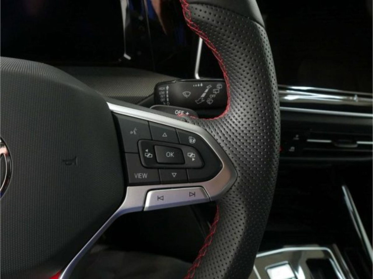 Volkswagen Golf 2.0 tsi GTI 265cv dsg (16)