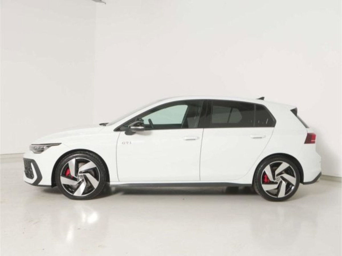 Volkswagen Golf 2.0 tsi GTI 265cv dsg (4)