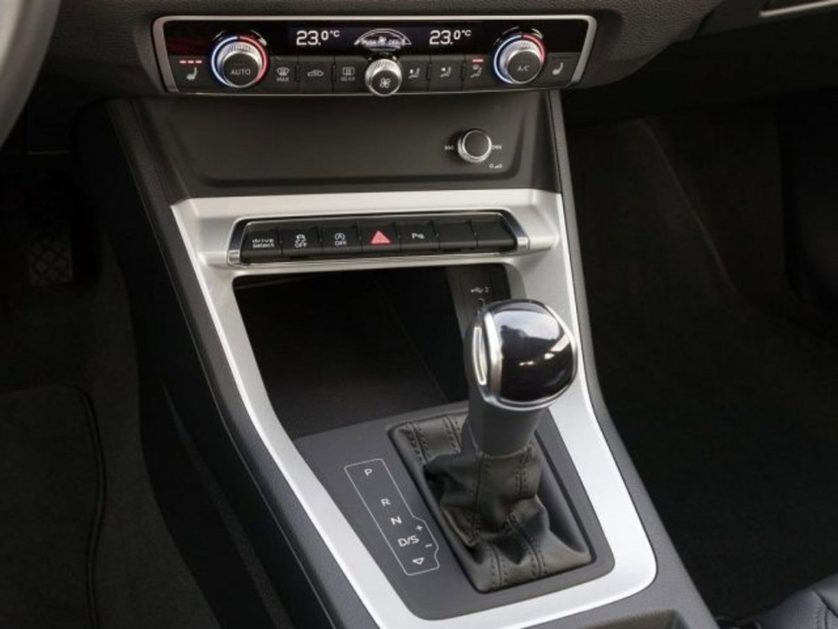 Audi Q3 Sportback 35 TDI quattro S tronic S line edition (8)