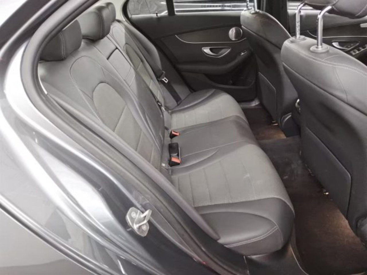 Mercedes-Benz Classe C 220 d 4Matic Auto Premium (10)