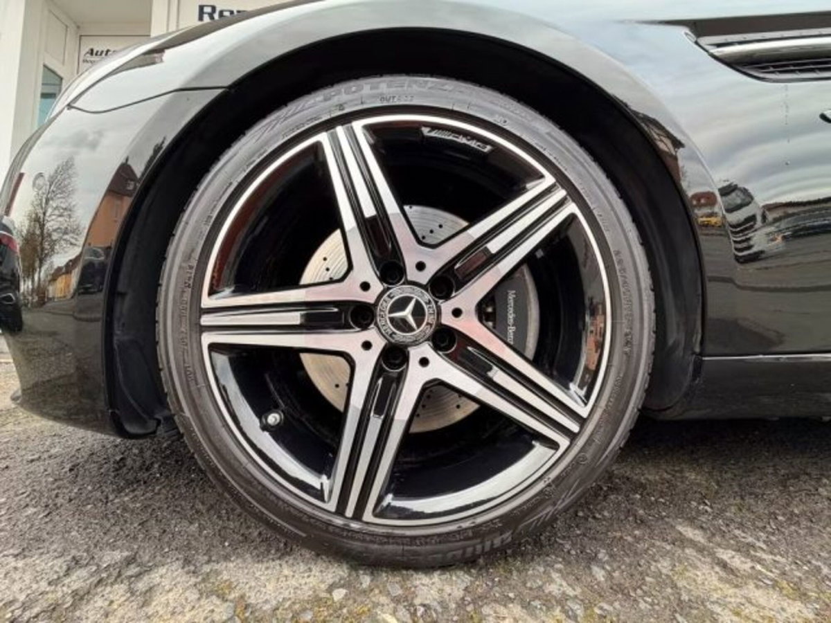 Mercedes-Benz SLC 300 AMG line (16)