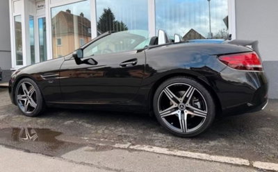 Mercedes-Benz SLC 300 AMG line (2)