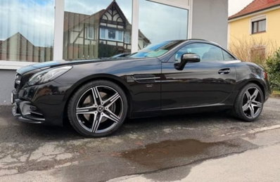 Mercedes-Benz SLC 300 AMG line (8)