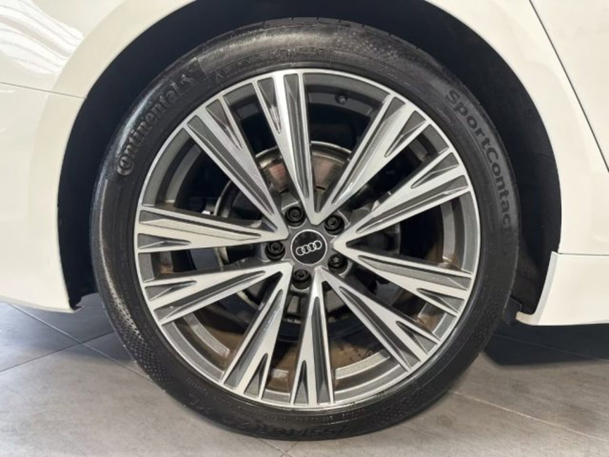 Audi A6 Avant 40 2.0 TDI S tronic Business Plus (3)