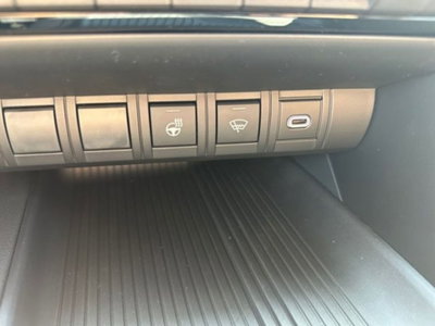 Toyota Toyota C-HR 1.8 Hybrid E-CVT Trend (12)