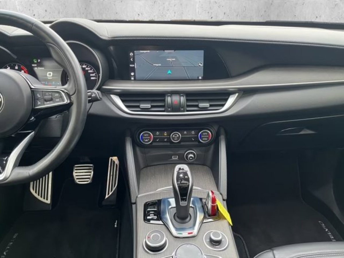 Alfa Romeo Stelvio Stelvio 2.0 Turbo 280 CV AT8 Q4 Ti (15)