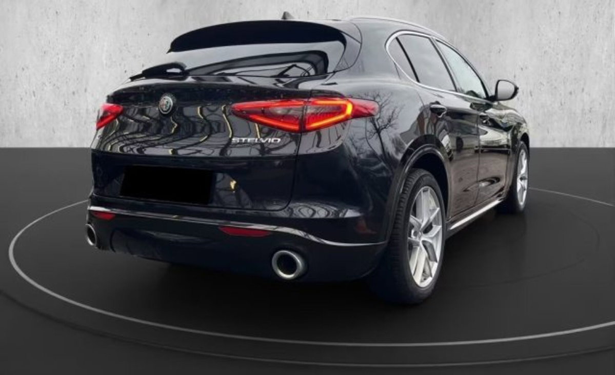 Alfa Romeo Stelvio Stelvio 2.0 Turbo 280 CV AT8 Q4 Ti (6)