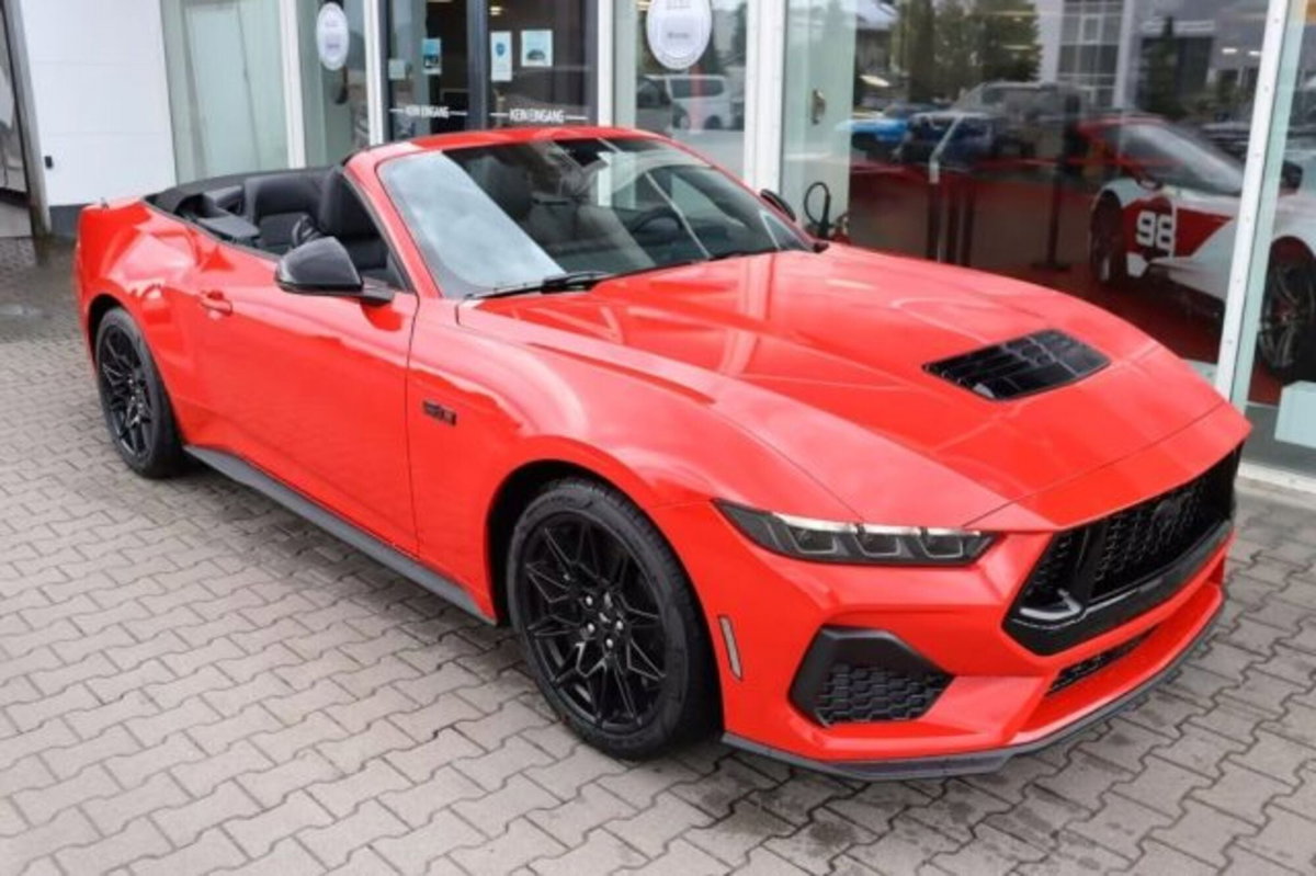 Ford Mustang Cabrio 5.0 V8 GT 446cv auto (3)