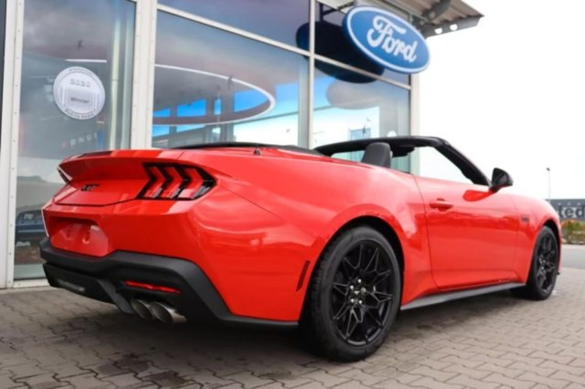 Ford Mustang Cabrio 5.0 V8 GT 446cv auto (6)