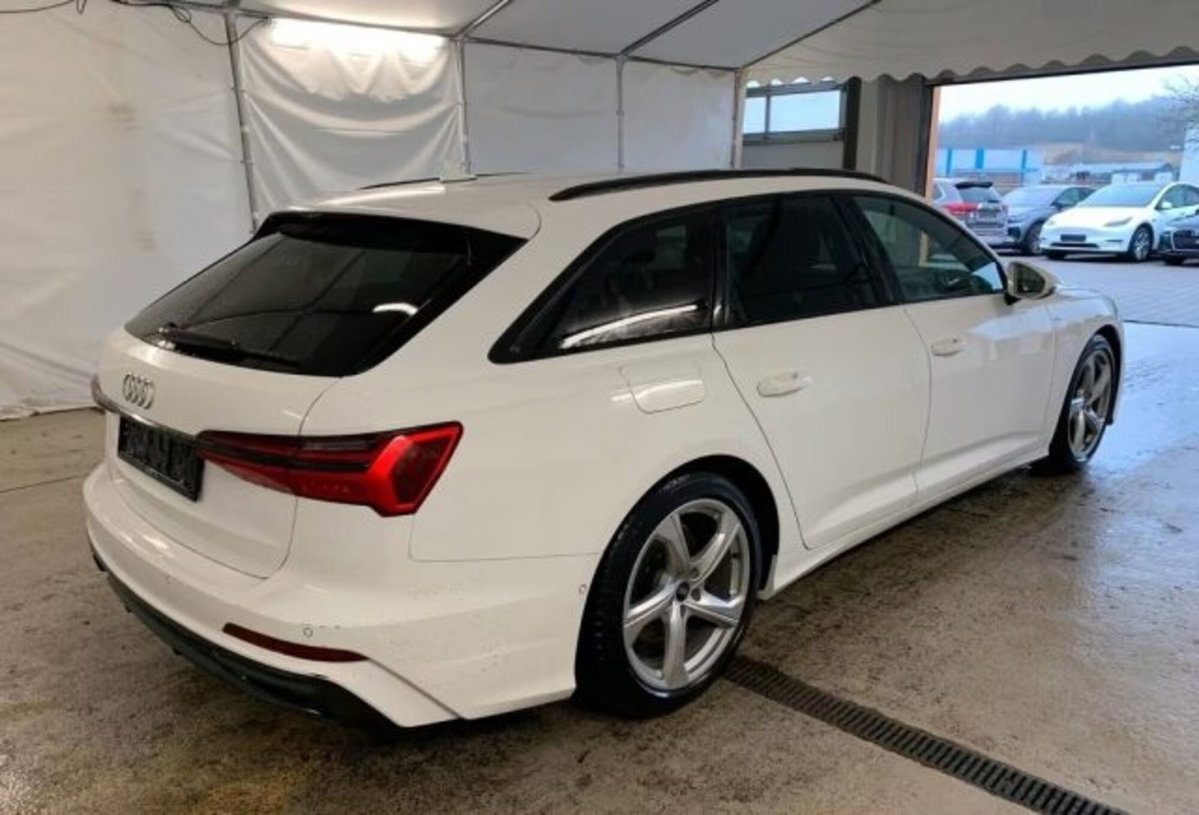 Audi A6 Avant 45 2.0 TFSI quattro ultra S tronic Business (2)
